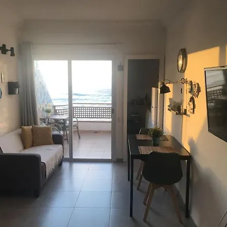 Sunrise-sunset Amazing Seaviews Canteras Daire